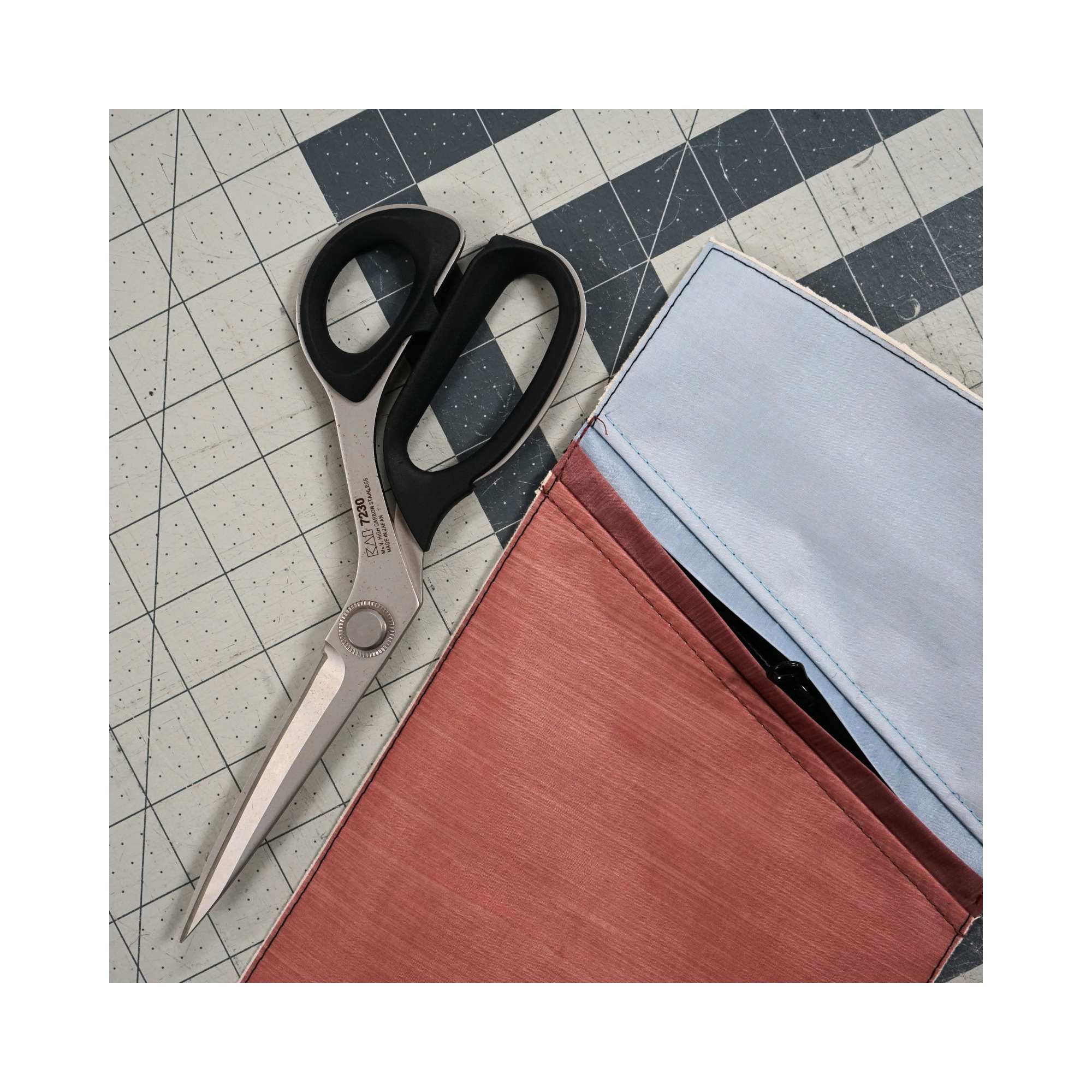 Kai Scissors 7230: 9-inch Professional Shears