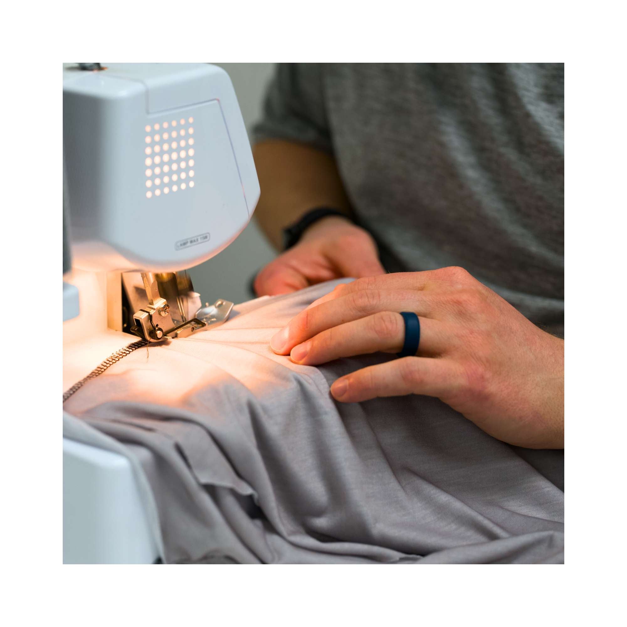 3.3 oz Venom™ Jersey Knit