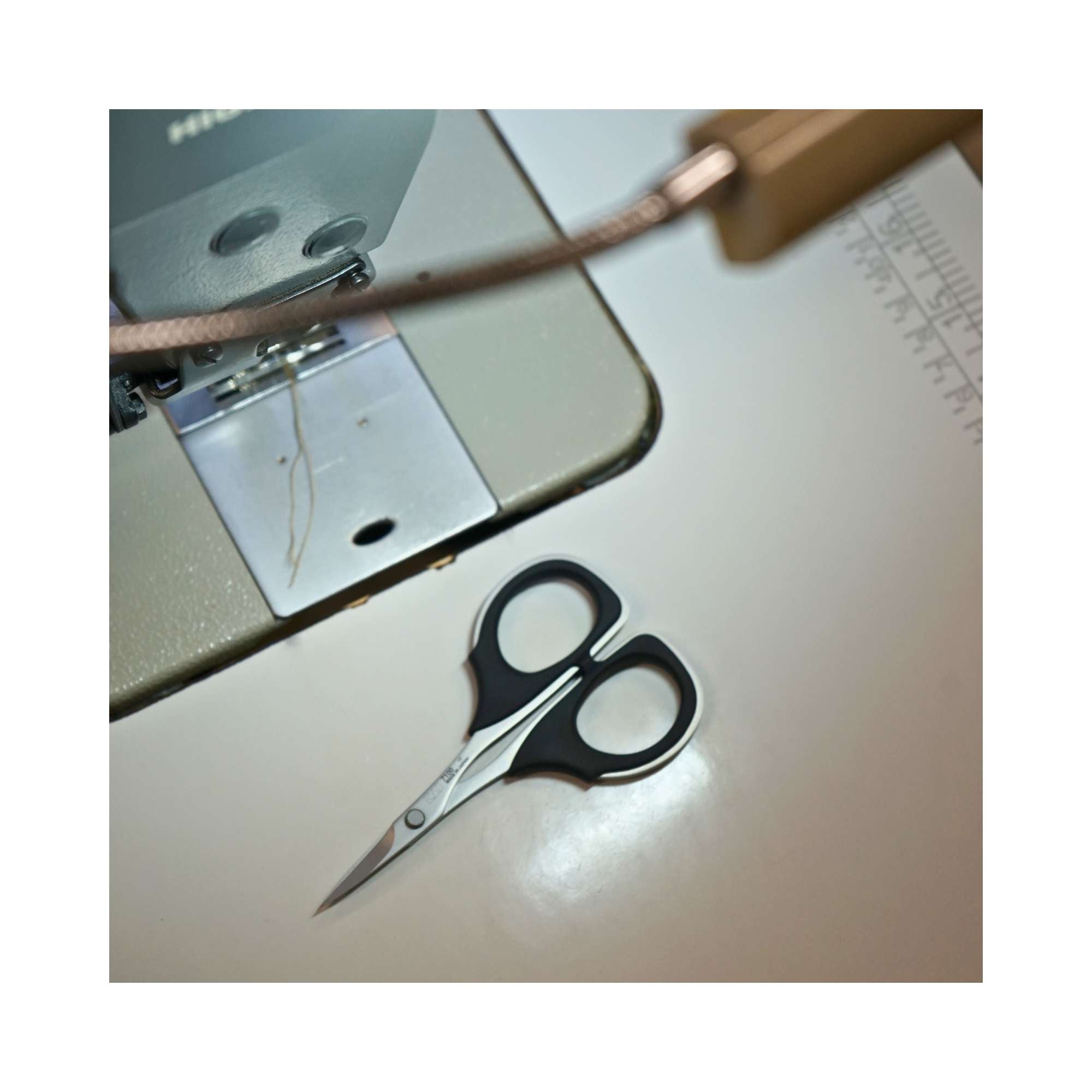 Kai Scissors 7100: 4 1/4 in. Professional Scissors